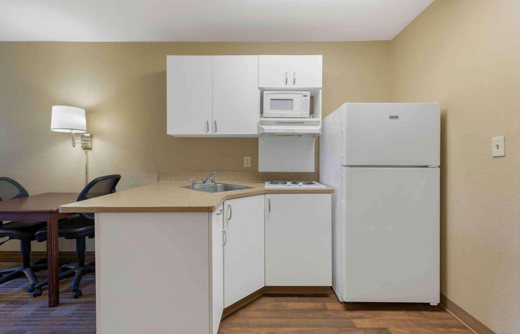 Extended Stay America Select Suites - Chicago - Rolling Meadows Экстерьер фото