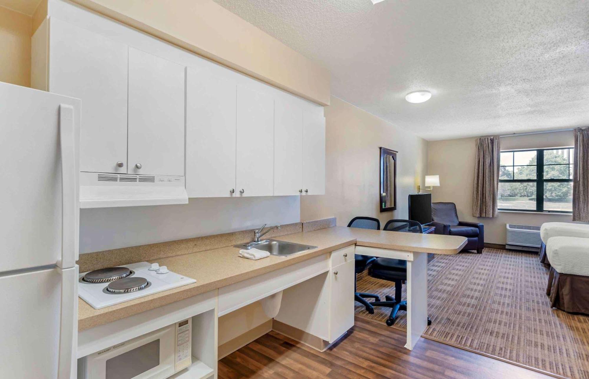 Extended Stay America Select Suites - Chicago - Rolling Meadows Экстерьер фото